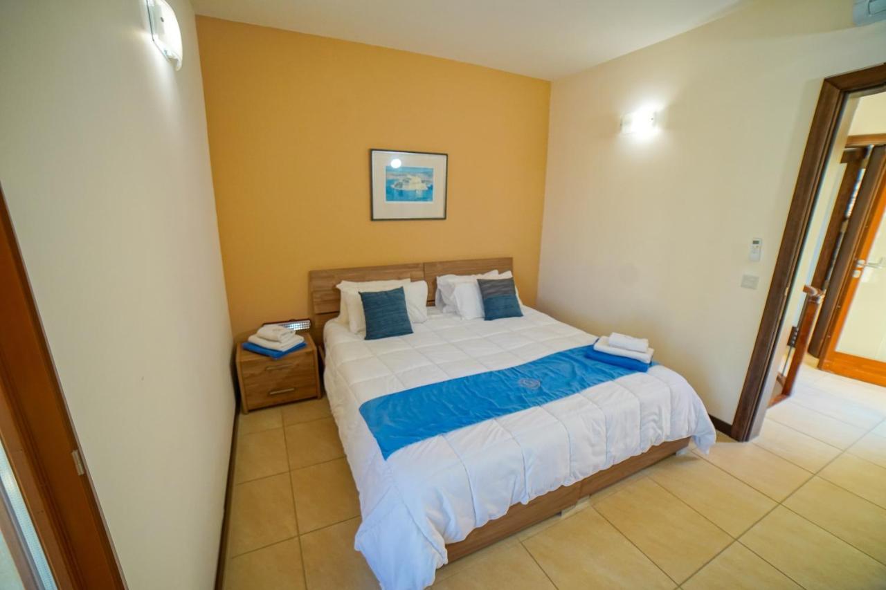 Getawaynpetto Private Duplex Maisonette With Jacuzzi Hot Tub Mgarr Extérieur photo